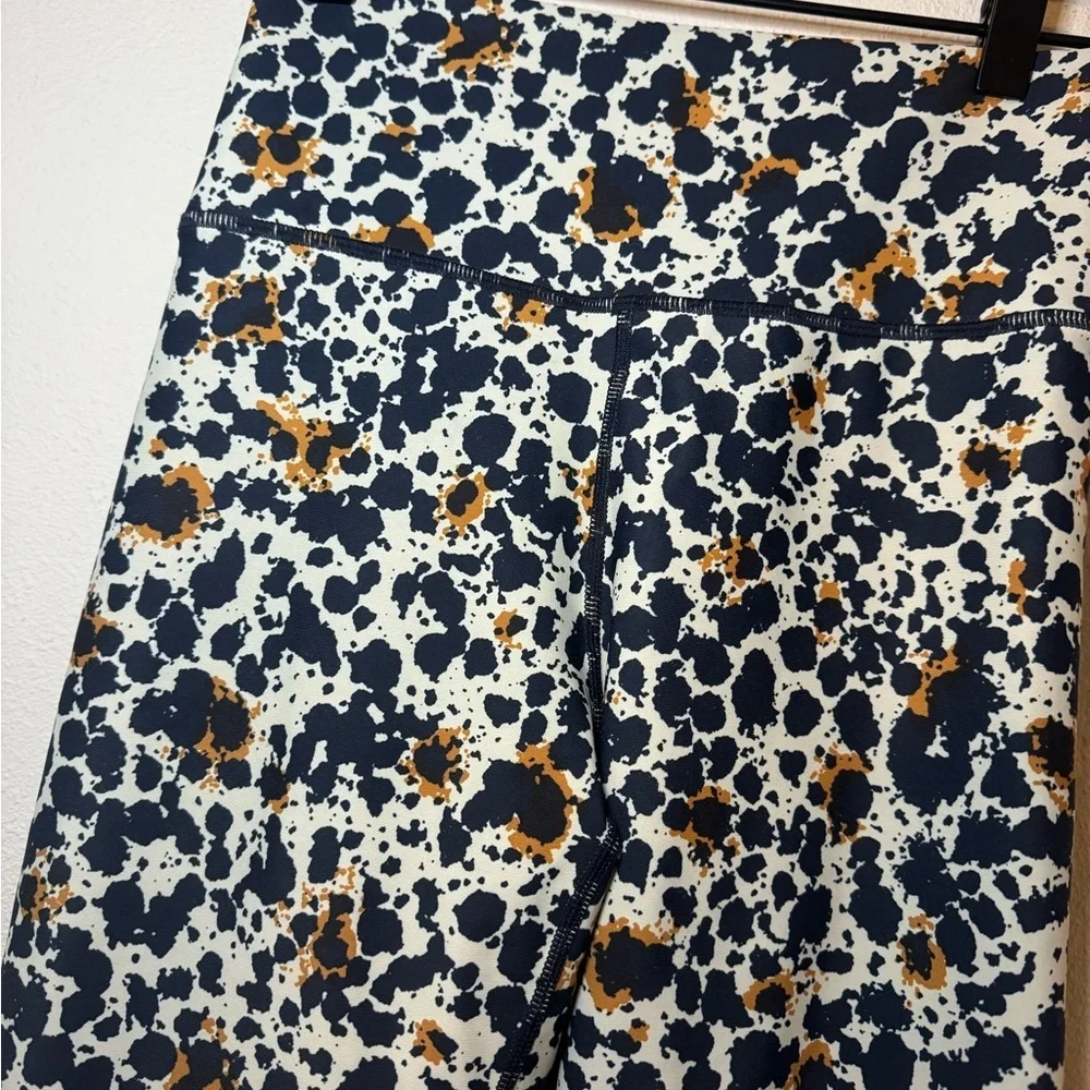 Sage Inkspot Pants and Bra workout Set - Picture 7 of 8